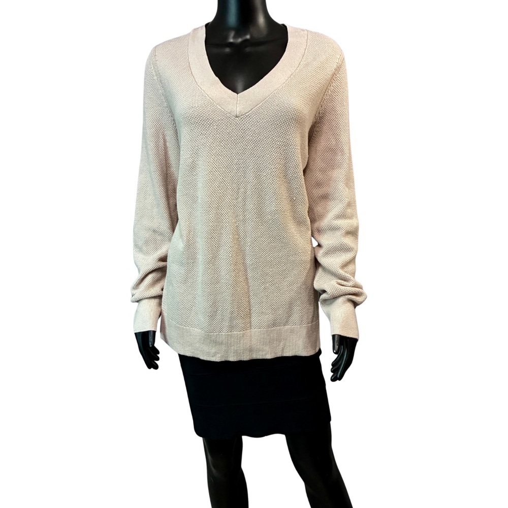 GAP Women's V-Neck Sweater in light Pink/cream